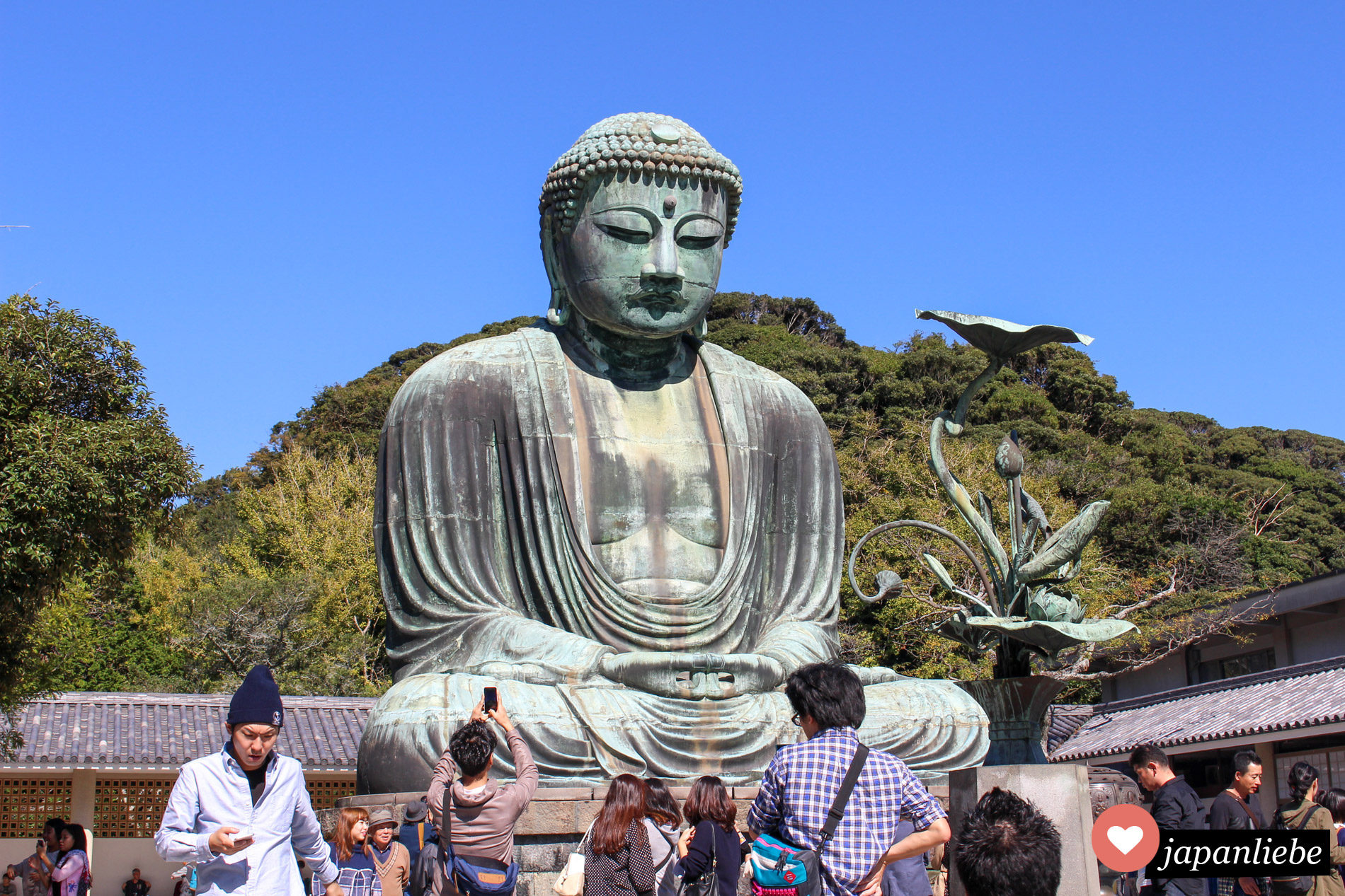 Für den großen Buddha aus Bronze ist Kamakura weltberühmt.