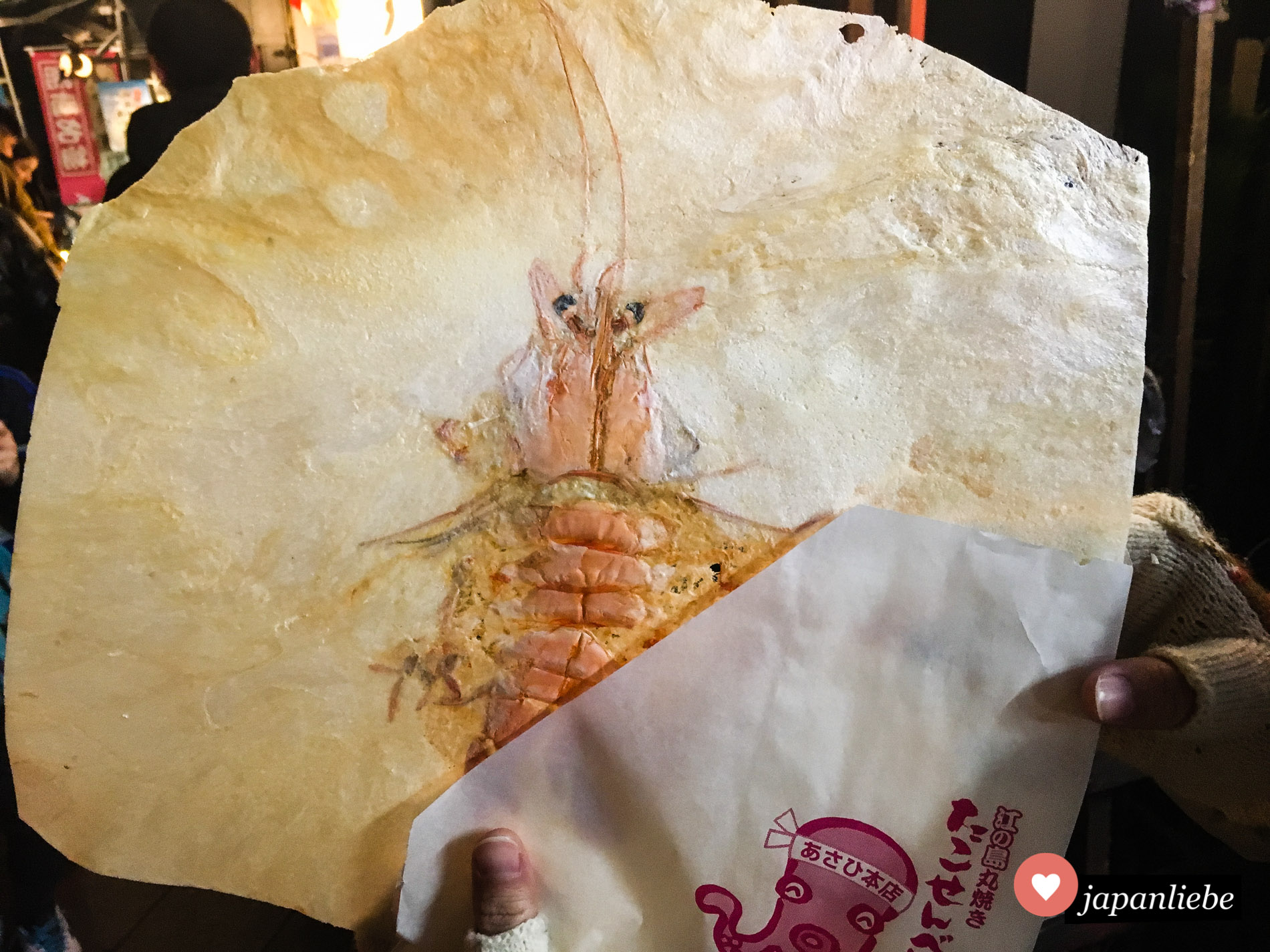 Auch Garnelen und sogar Quallen werden auf Enoshima gerne zu Crackern verbacken.