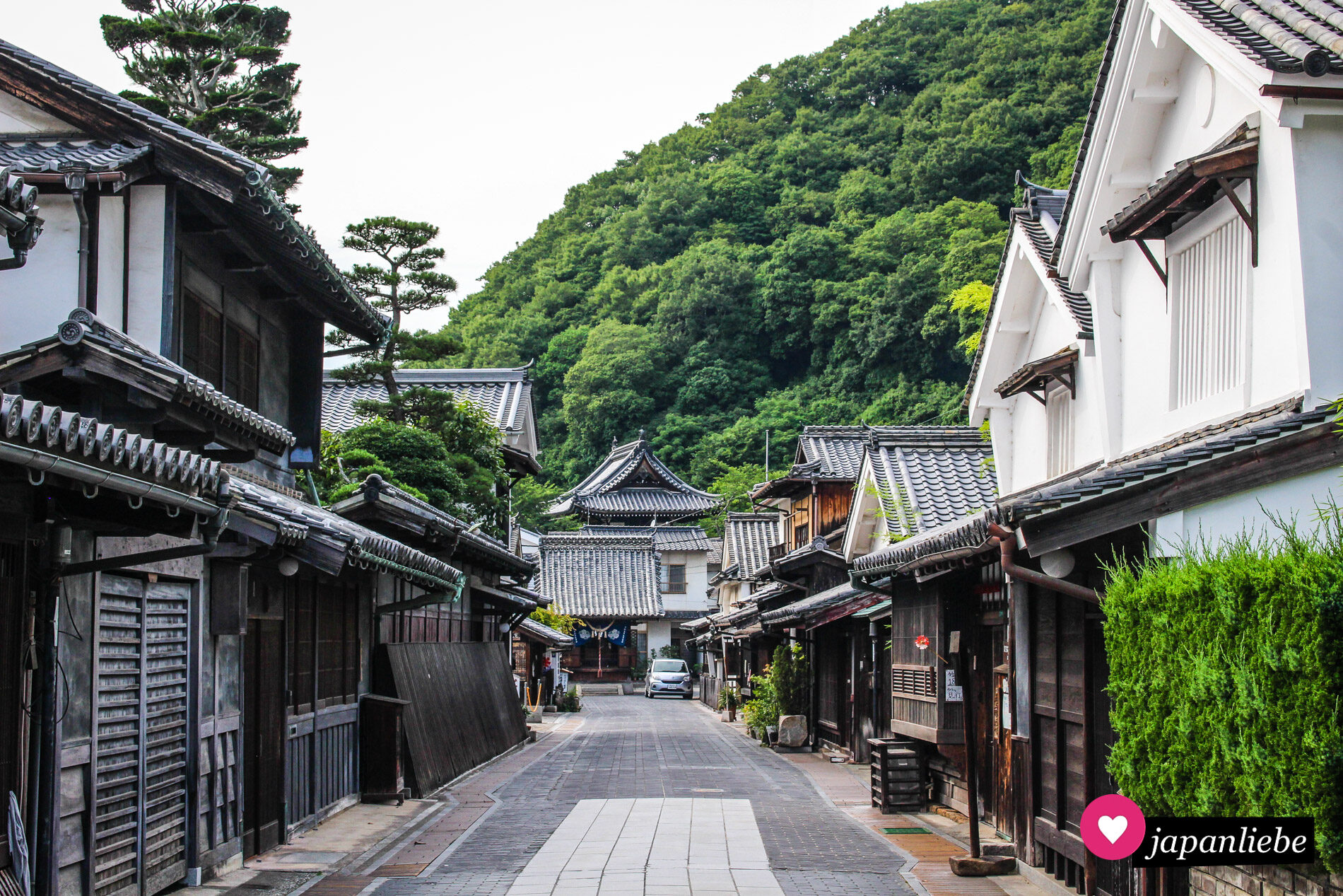 Als wäre man mittendrin in der Edo-Zeit: die Altstadt der kleinen Stadt Takehara in der Präfektur Hiroshima ist perfekt erhalten.